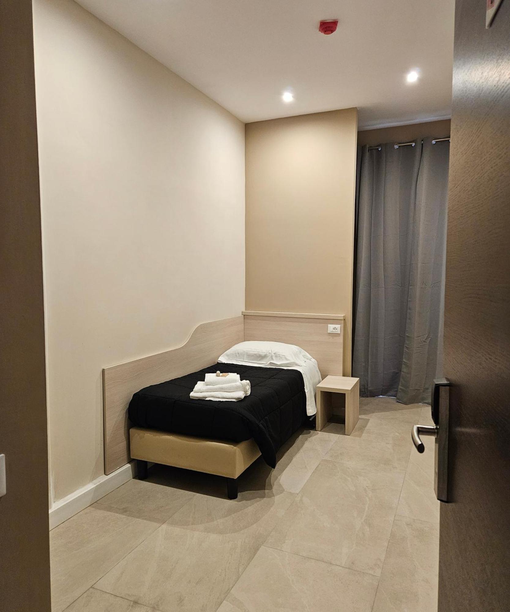 Hotel Mosaic Central Roma Ngoại thất bức ảnh